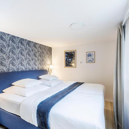 Ferienhaus Waldgefluester 70 Qm I Ueberdachte Terrasse I 2 Schlafzimmer I Strandnah Joachimsthal Esterno foto