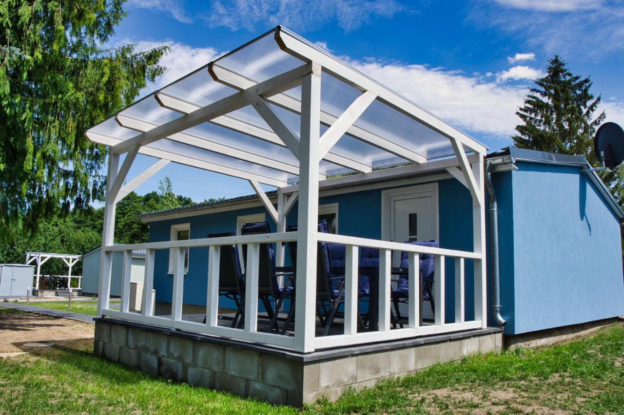 Ferienhaus Waldgefluester 70 Qm I Ueberdachte Terrasse I 2 Schlafzimmer I Strandnah Joachimsthal Esterno foto